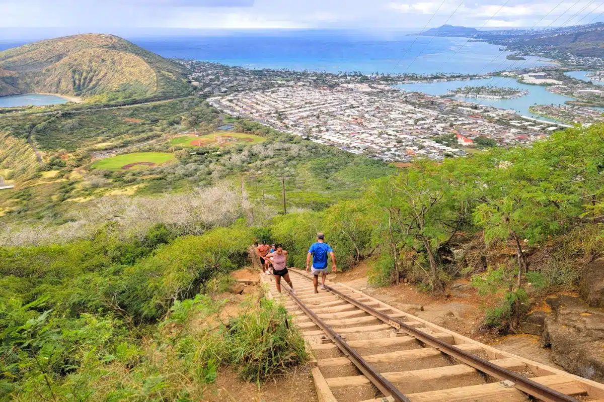 Koko Crater Railway Trail